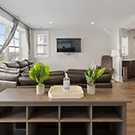 Steps From The Beach Spacious Modern 4Br 2Ba Apt