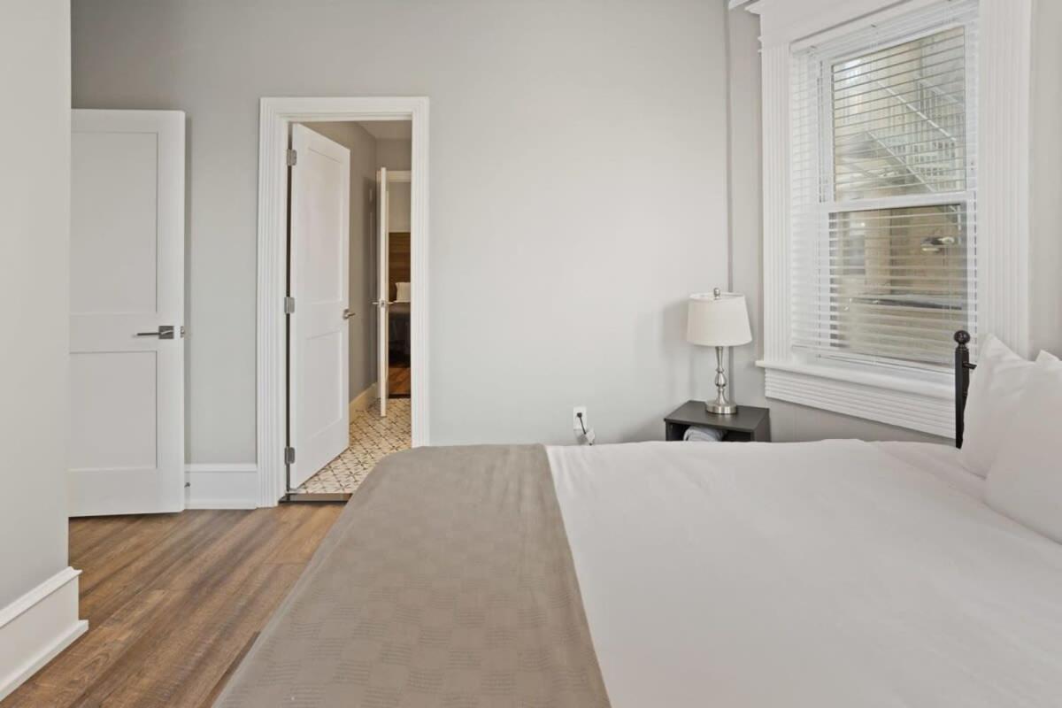 Steps From The Spacious Modern 4br 2ba Apartment Atlantic City